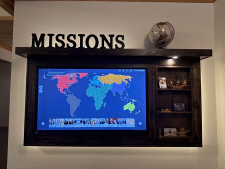 65 inch mission display package indepensent Baptist church bolingbrook
